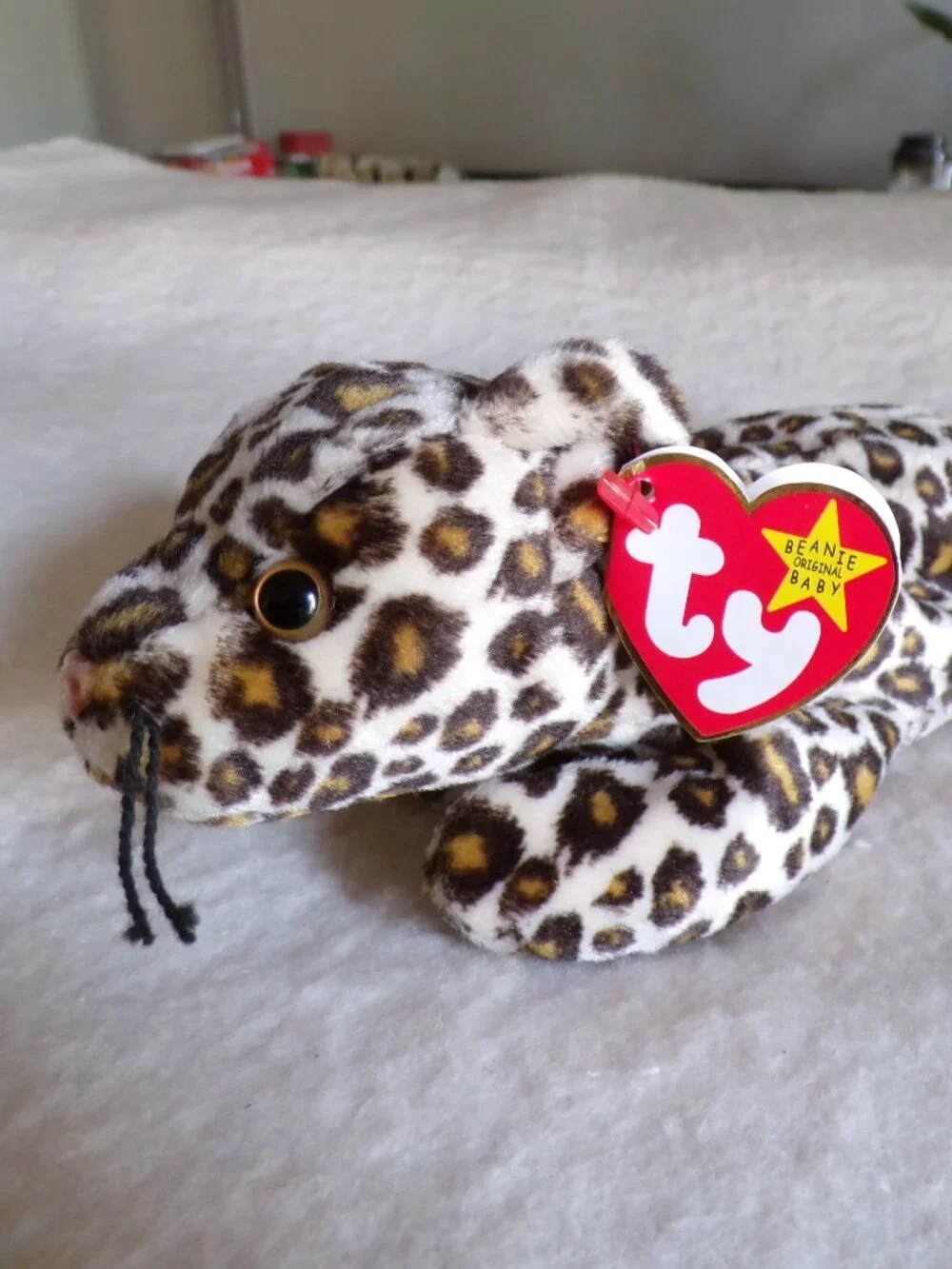Ty Beanie Baby Freckles the Spotted Leopard Heart Tag with Star